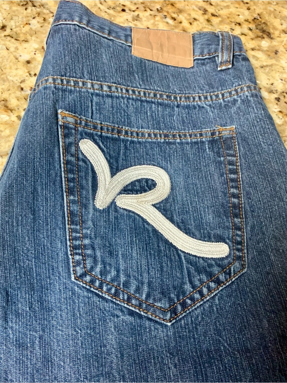 Vintage 90s/Y2K Rocawear Baggy Multi-Pocket Jeans Shorts - Size 38